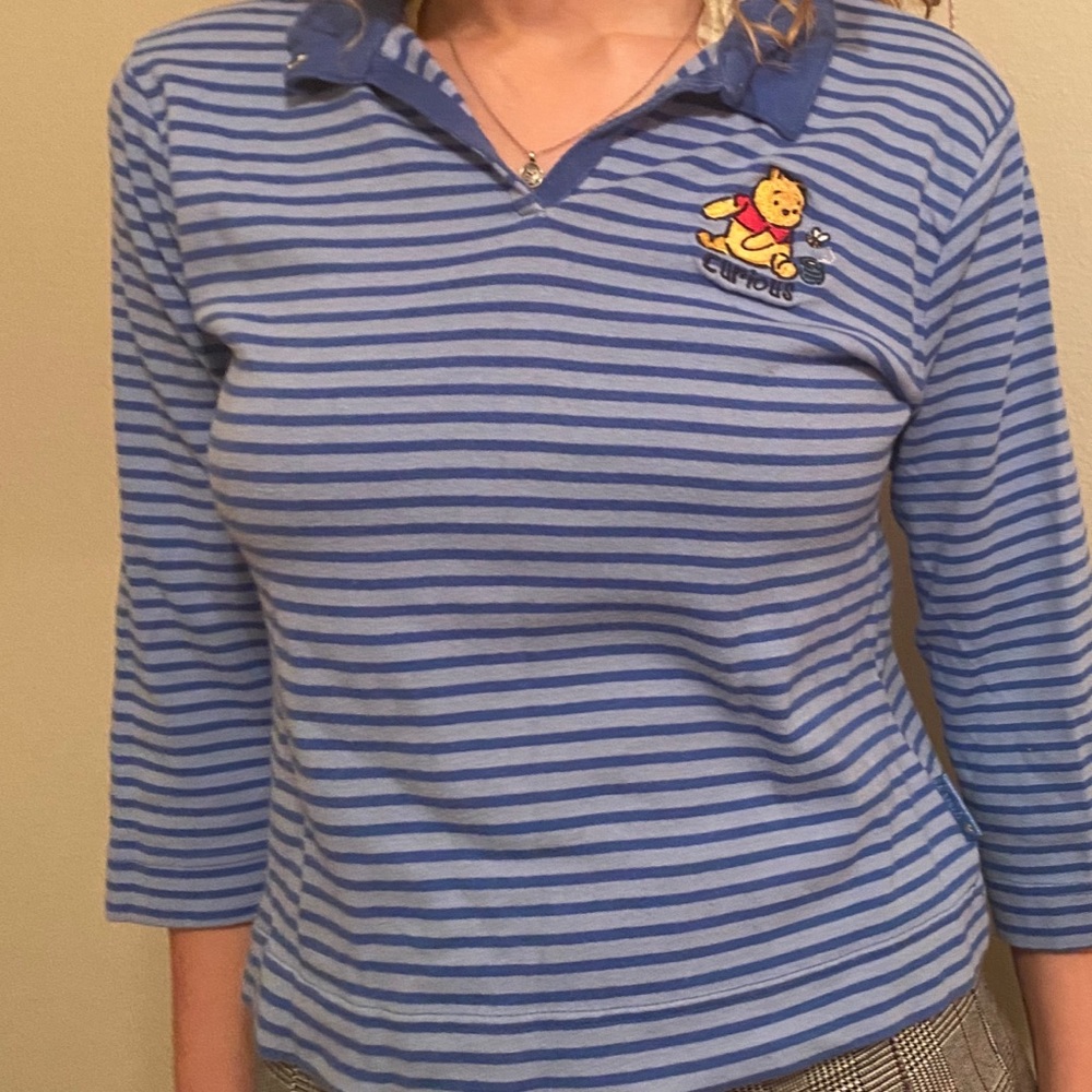 The cutest collectible Pooh collared shirt !